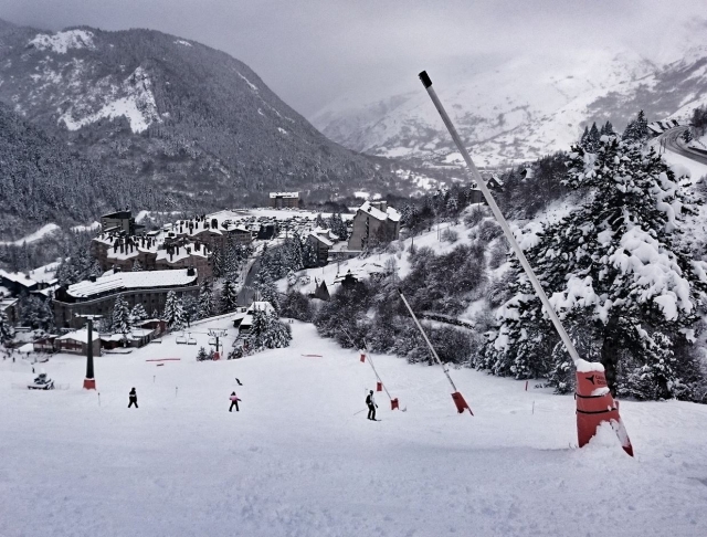  Descente avec le snowboard 